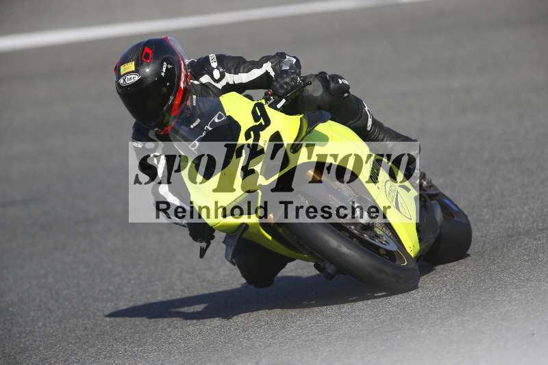 /Archiv-2024/02 29.01.-02.02.2024 Moto Center Thun Jerez/Gruppe gruen-green/229